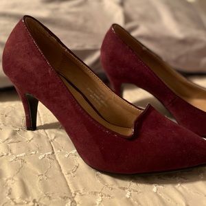 Rich burgundy Solanz pumps